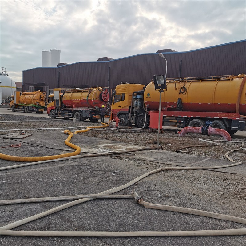 休宁污水池清理